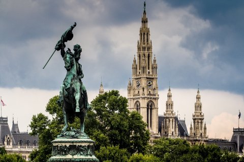 Rathaus Wien, Ansicht vom Heldenplatz