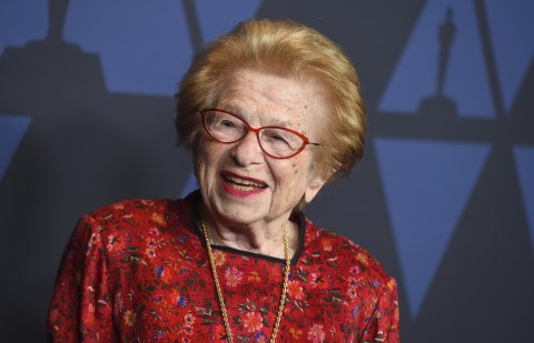 Ruth Westheimer Porträt